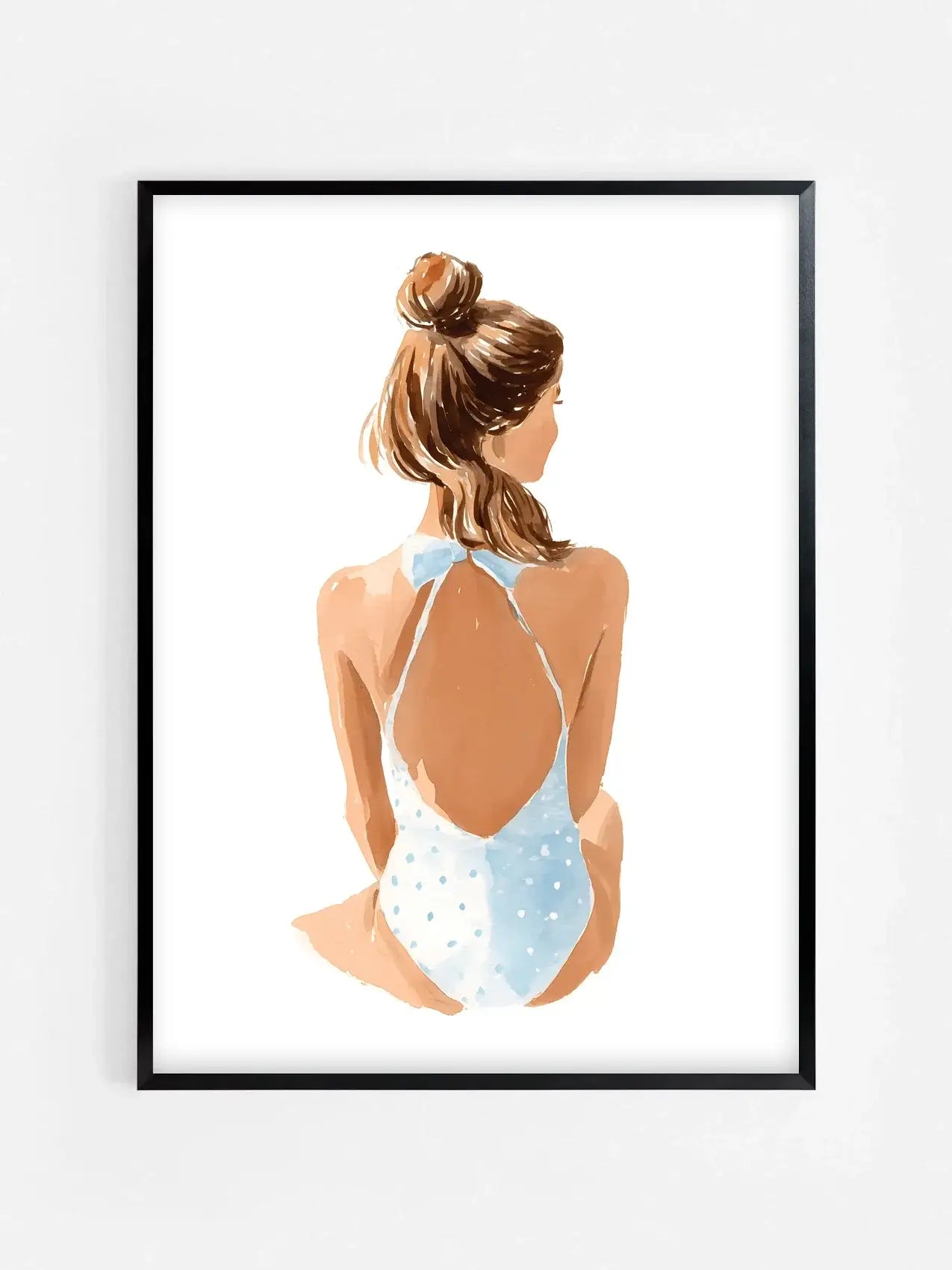 Affiche illustrée d’une fille en bikini ambiance plage encadrée dans un cadre noir 70x100 cm – décoration murale estivale et moderne
